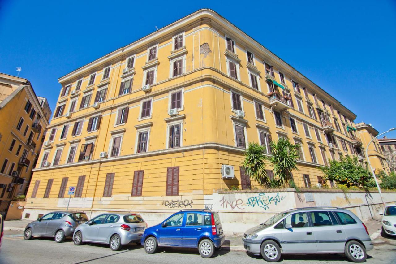 Porta Portese Colorful Flat Rome Buitenkant foto